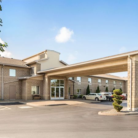 Days Inn By Wyndham Leamington Exteriör bild